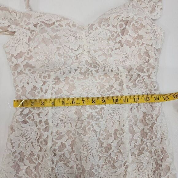 NIGHTWAY Womens Size 12 Ivory Stretch Cold Shoulder Short Dress Q5 - Picture 7 of 8